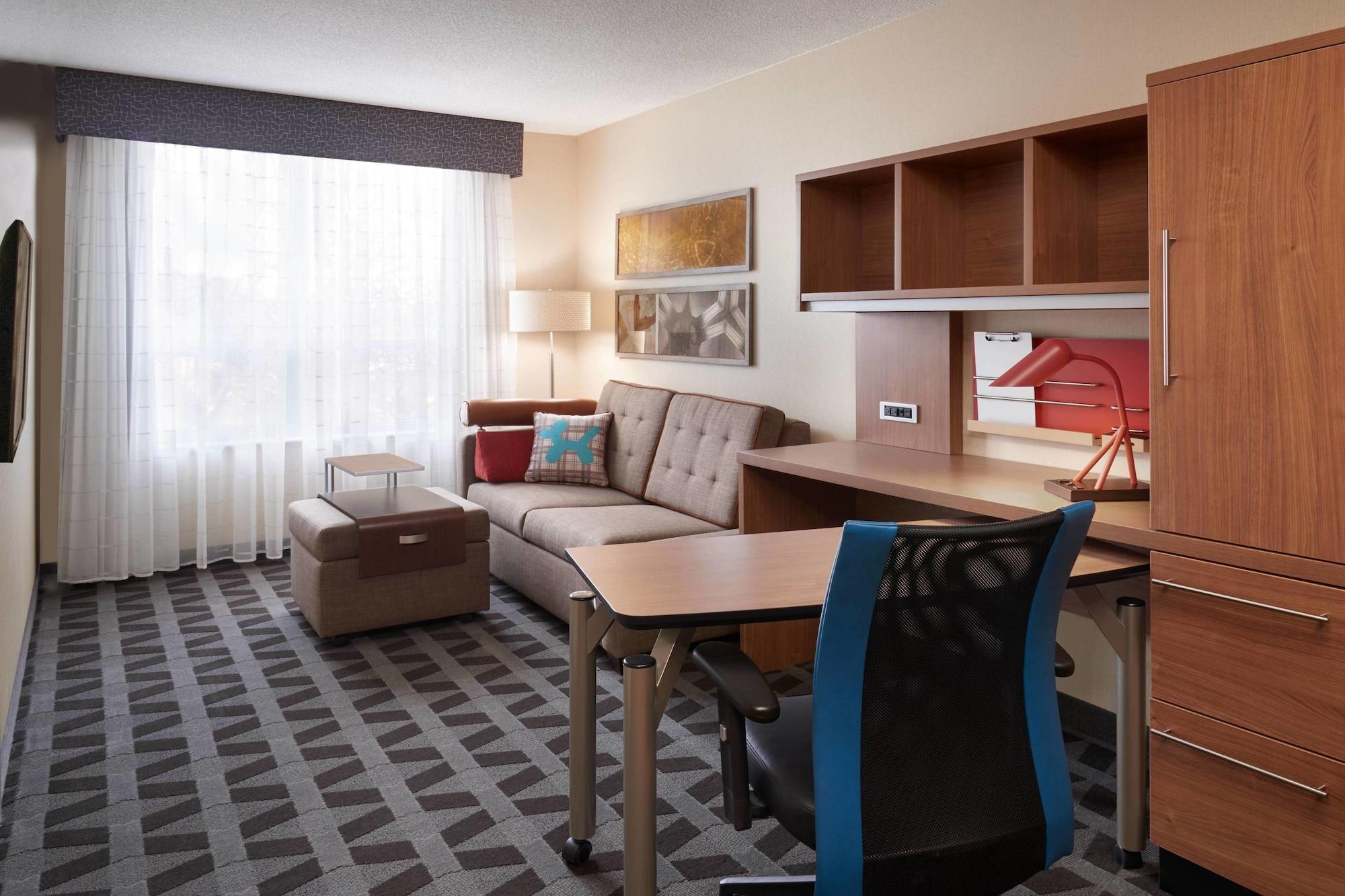 Towneplace Suites By Marriott Windsor Zewnętrze zdjęcie