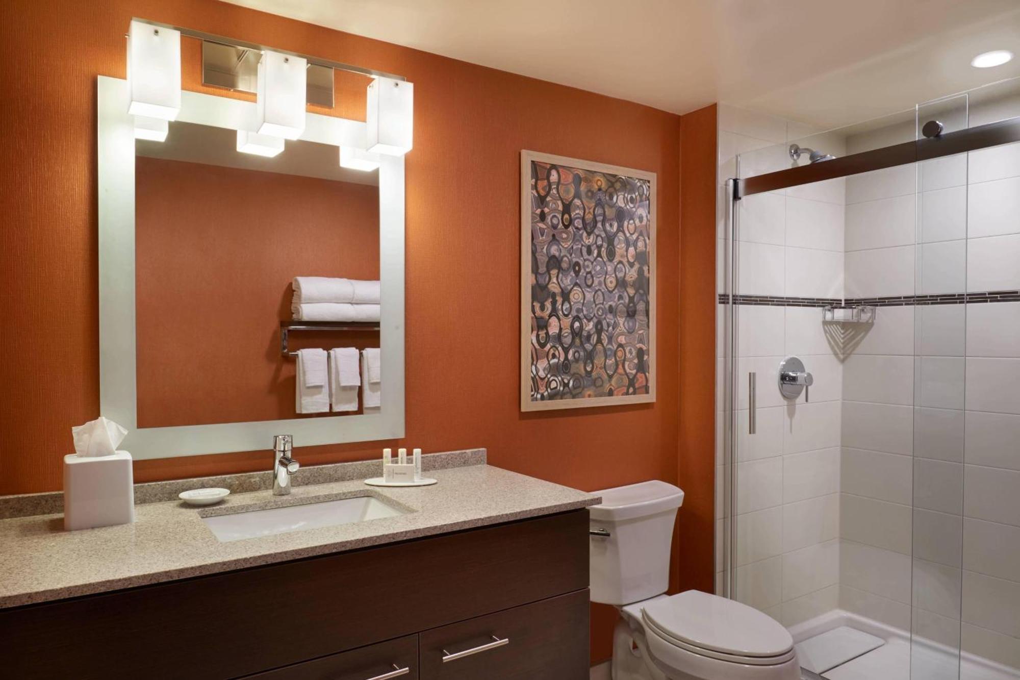 Towneplace Suites By Marriott Windsor Zewnętrze zdjęcie
